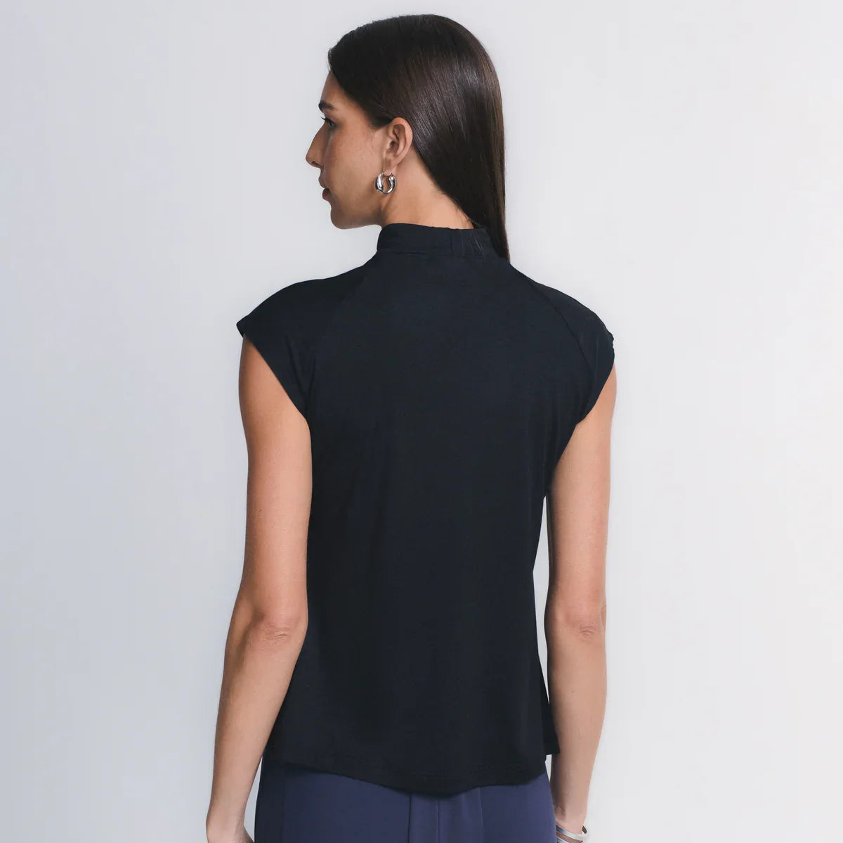 High Neck